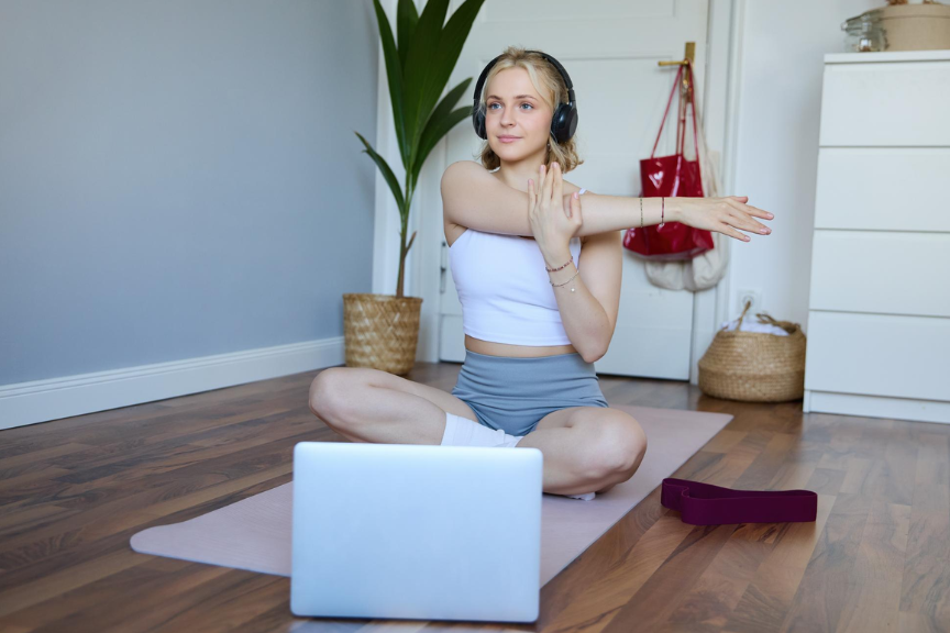 DailyOM Guide: Online Wellness, Yoga & Personal Growth Courses
